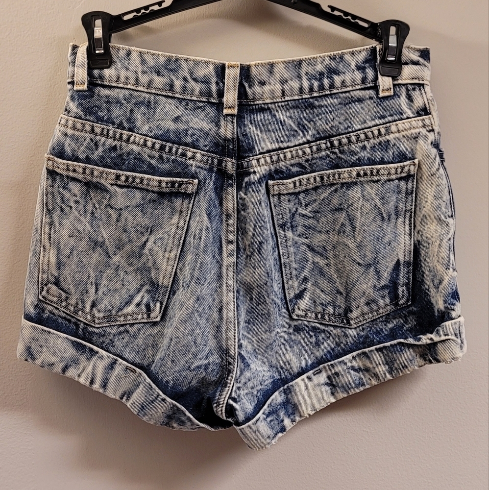 American Apparel denim shorts - Picture 2 of 3